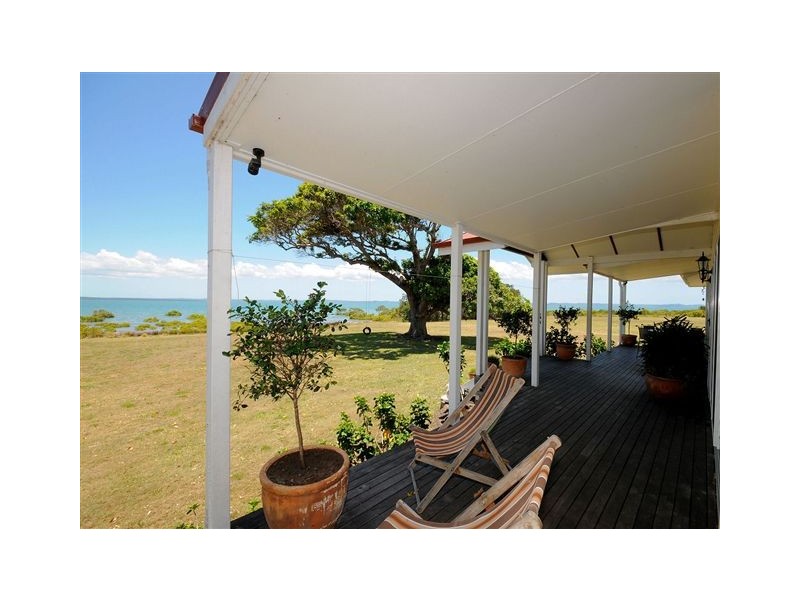 52 Francis Avenue, Booral QLD 4655