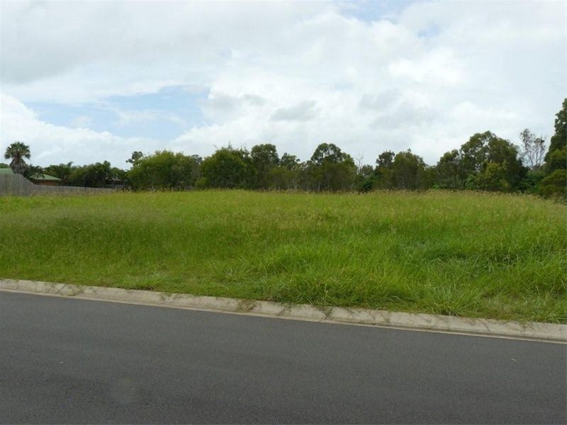 18 Spinnaker Drive, Point Vernon QLD 4655