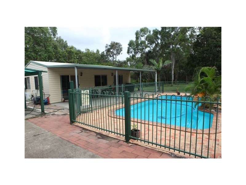 113 Garden Drive, Urangan QLD 4655