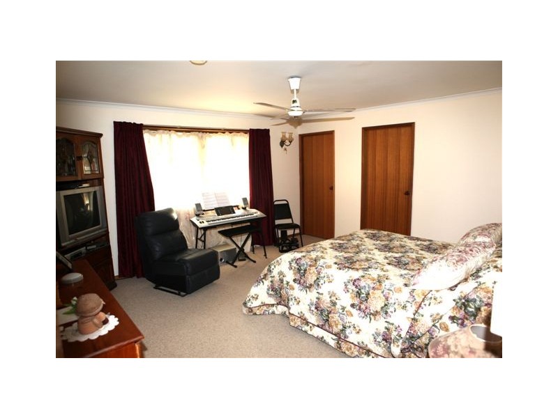 113 Garden Drive, Urangan QLD 4655