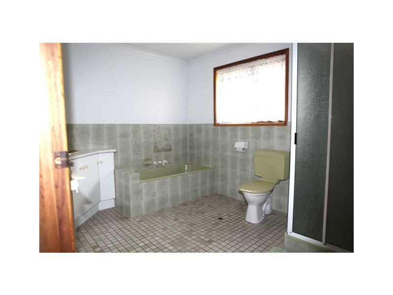 113 Garden Drive, Urangan QLD 4655