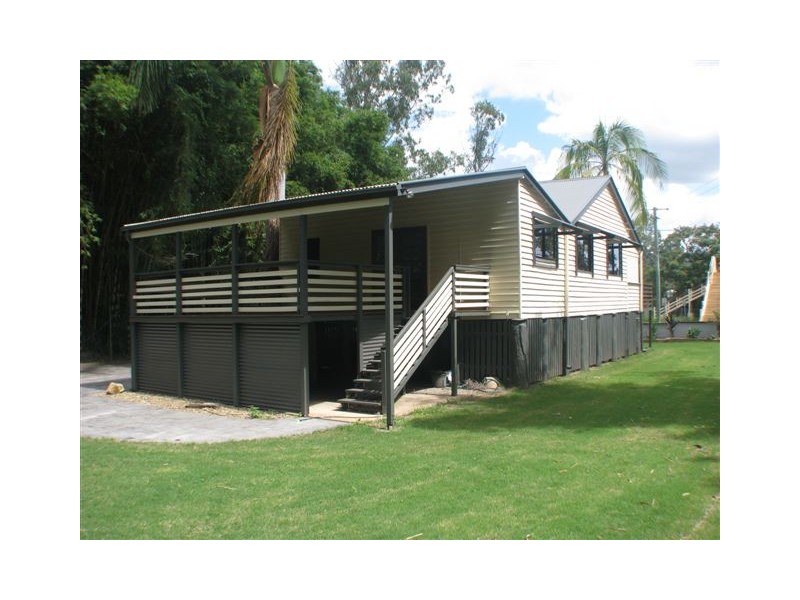 44 School Road, Yandina QLD 4561