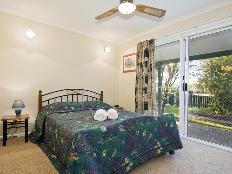 37 Beach Drive, Burrum Heads QLD 4659