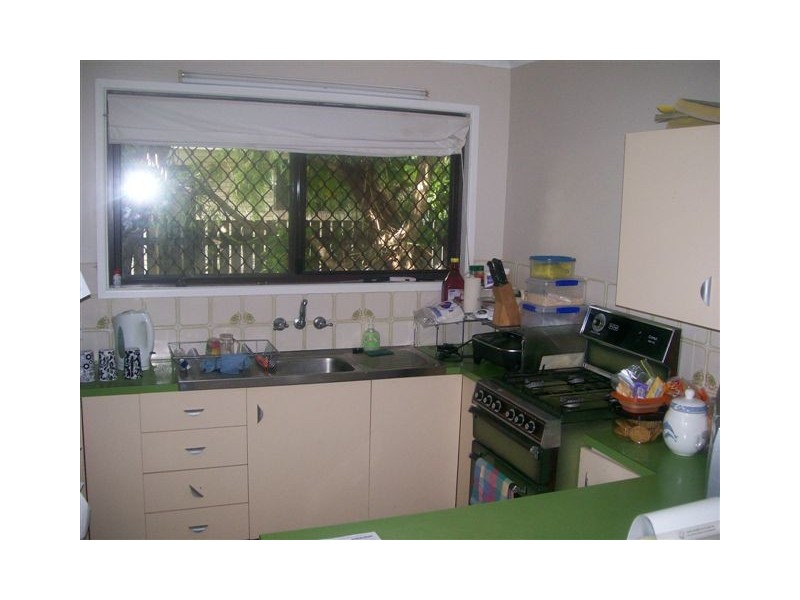 30 Bideford Street, Torquay QLD 4655