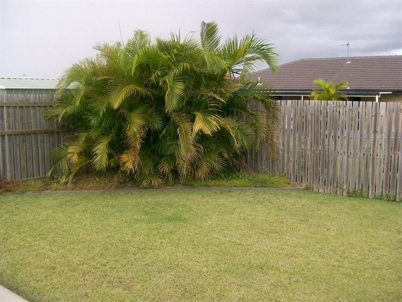 44 Endeavour Way, Eli Waters QLD 4655