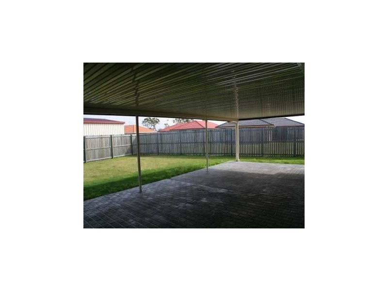 6 Arwon Close, Point Vernon QLD 4655