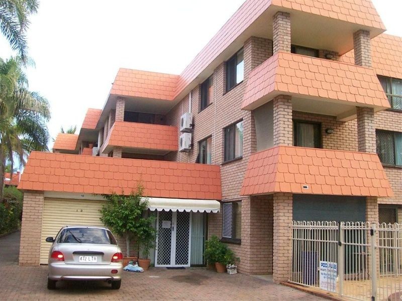 8/479 CHARLTON ESPLANADE, Torquay QLD 4655