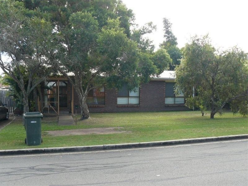 6 White Street, Point Vernon QLD 4655