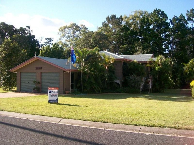 150 Kingfisher Parade, Toogoom QLD 4655