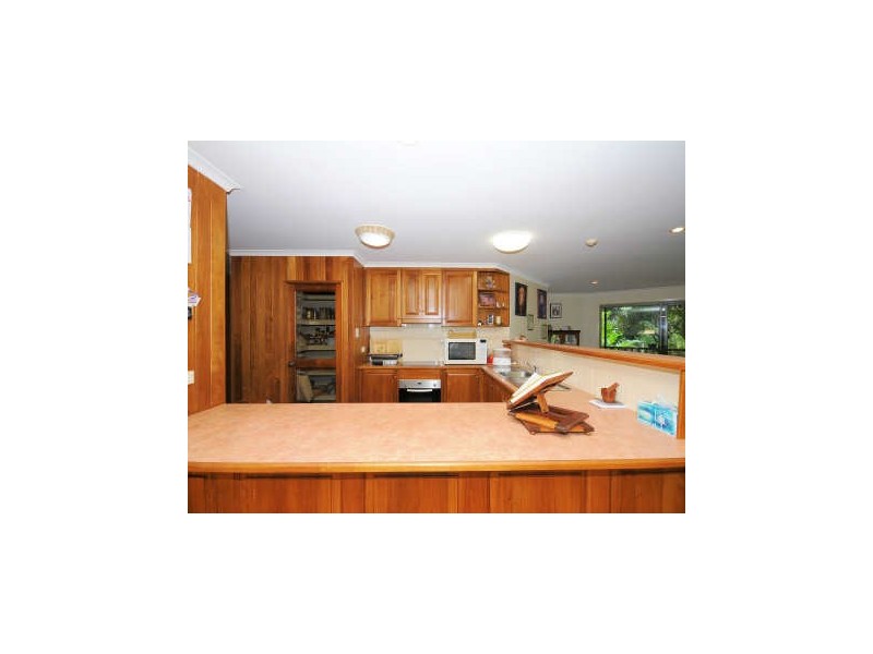 150 Kingfisher Parade, Toogoom QLD 4655
