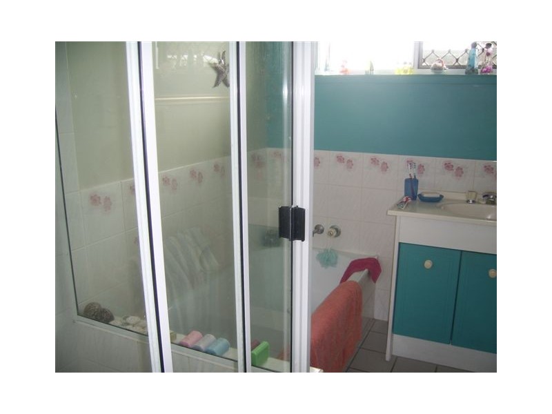 181 Dayman Street, Urangan QLD 4655