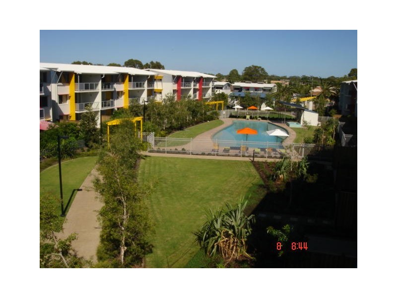 68 Pulgul Street, Urangan QLD 4655