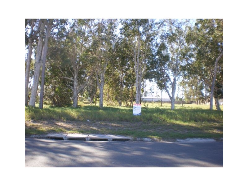 92 Sempfs Road, Dundowran Beach QLD 4655