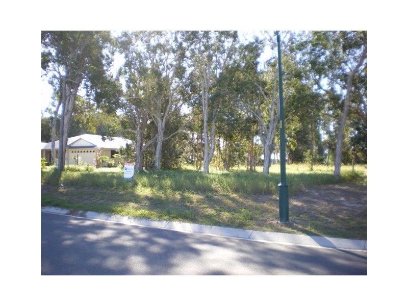 92 Sempfs Road, Dundowran Beach QLD 4655
