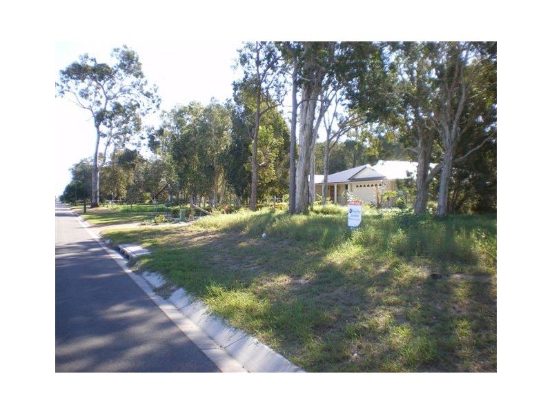 92 Sempfs Road, Dundowran Beach QLD 4655