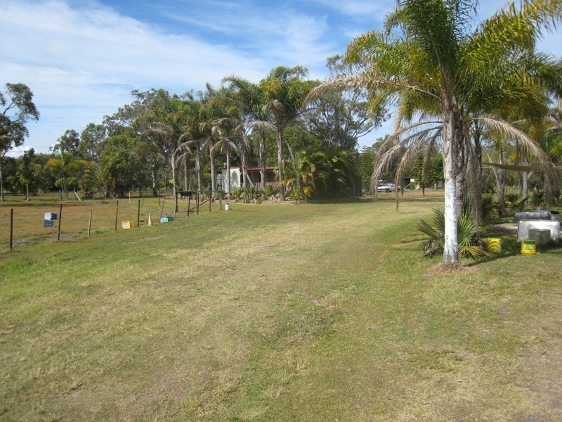 45 Shore Road West, Wondunna QLD 4655