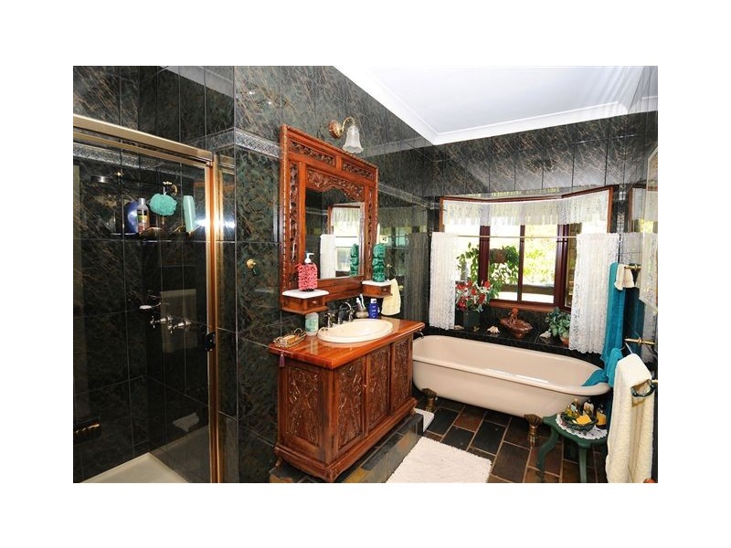 25 Shore Road West, Booral QLD 4655