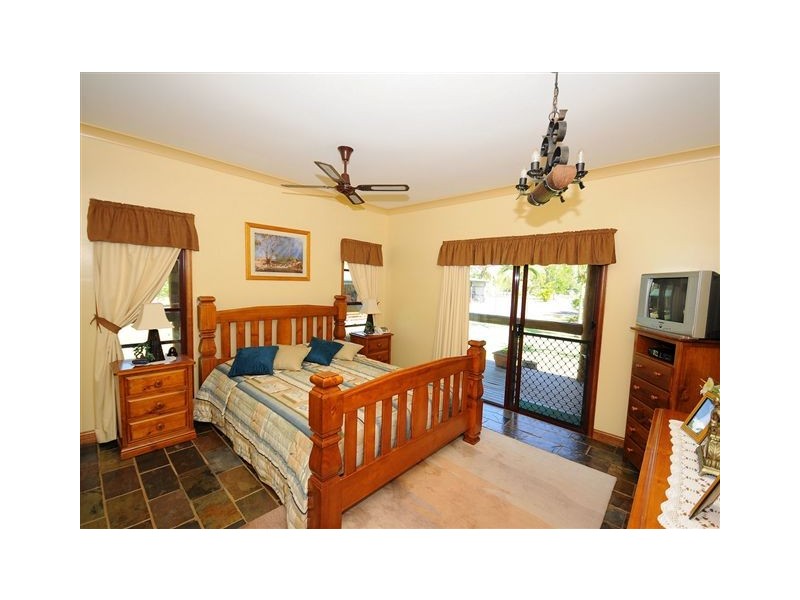 25 Shore Road West, Booral QLD 4655