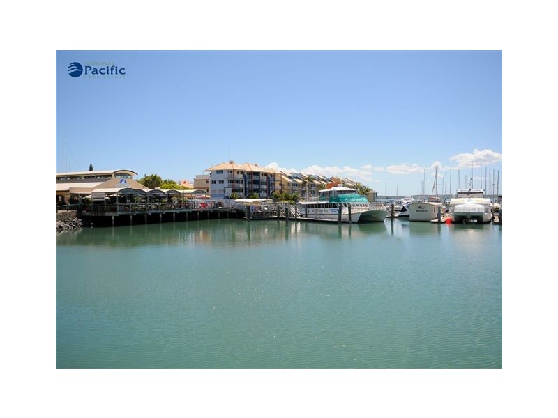 Shop 8 Buccaneer Drive, Urangan QLD 4655