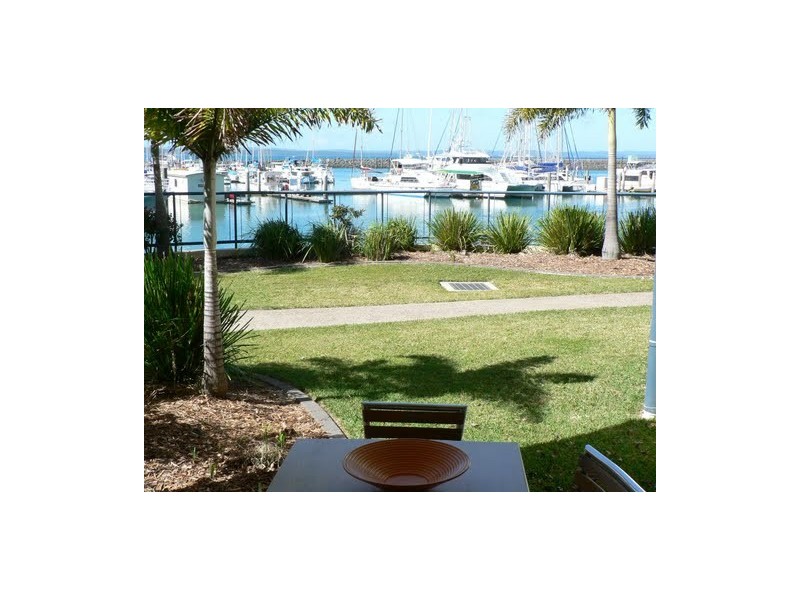 120-121/1 Buccaneer Drive, Urangan QLD 4655