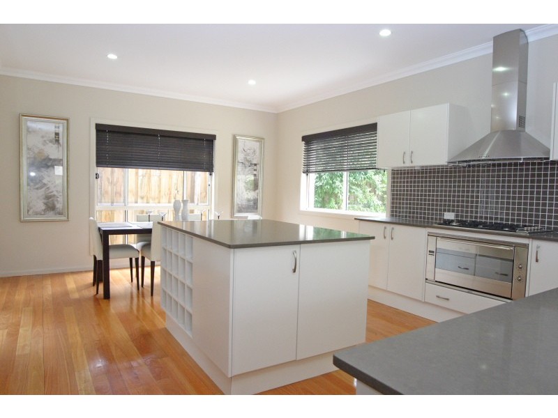 13 Young Avenue, Camden Park NSW 2570