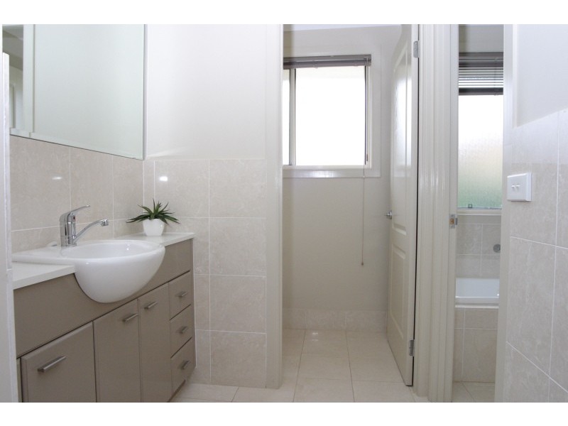 13 Young Avenue, Camden Park NSW 2570