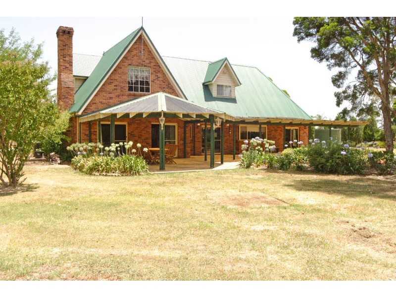 80 Kelvin Park Drive, Bringelly NSW 2556