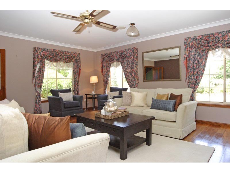 80 Kelvin Park Drive, Bringelly NSW 2556