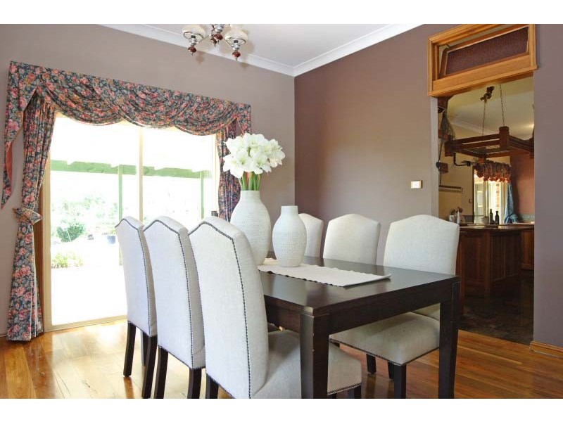 80 Kelvin Park Drive, Bringelly NSW 2556