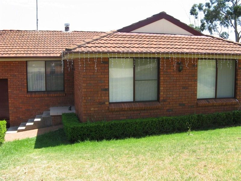 12 Bourke Place, Camden NSW 2570