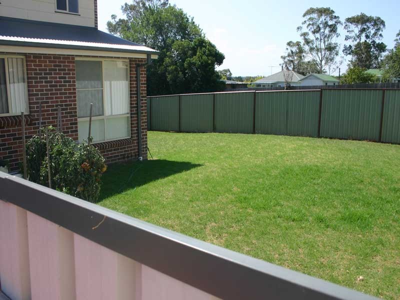 4, 5 & 6/1A McIntosh Street, The Oaks NSW 2570