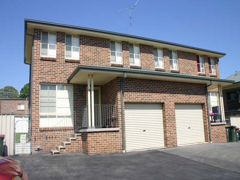 4, 5 & 6/1A McIntosh Street, The Oaks NSW 2570