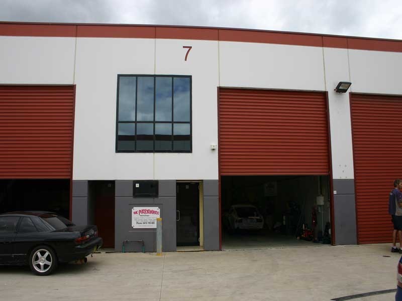 9/6-8 Bluett Drive, Smeaton Grange NSW 2567