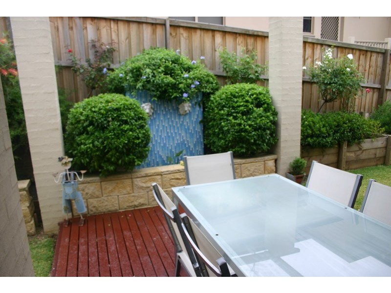 33 Young Ave, Camden Park NSW 2570