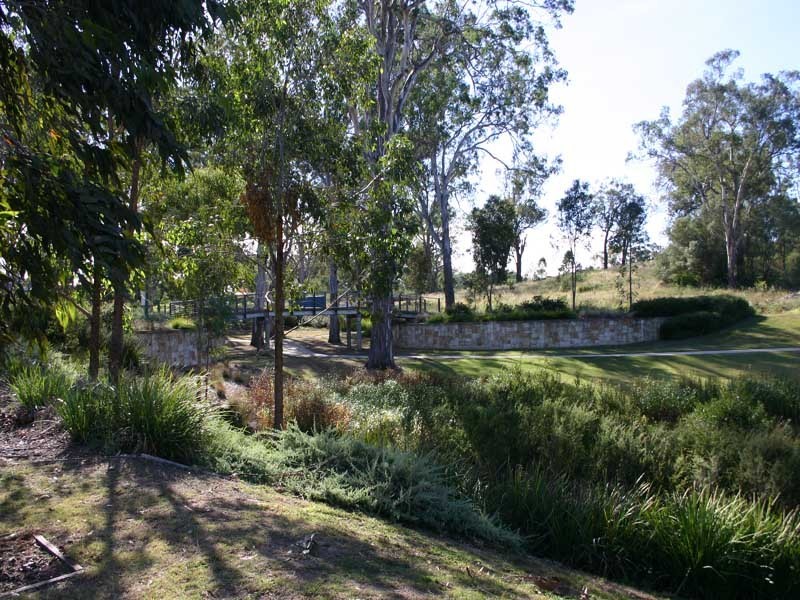 33 Young Ave, Camden Park NSW 2570