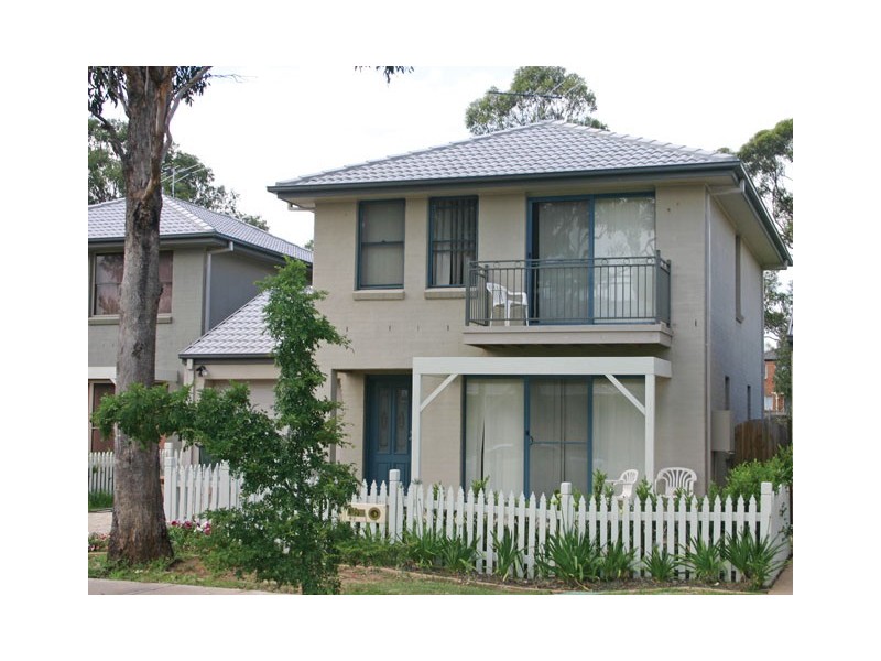 5 Horseman Place, Currans Hill NSW 2567