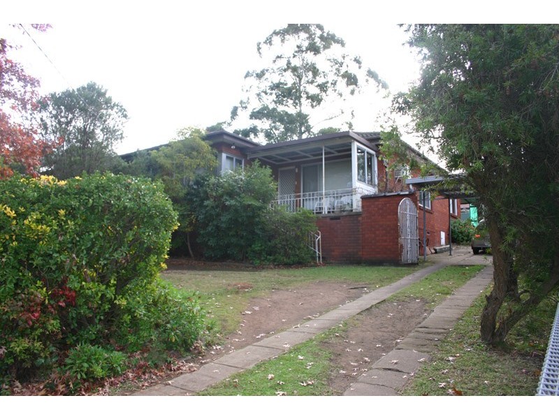 28 Ulmarra Avenue, Camden South NSW 2570