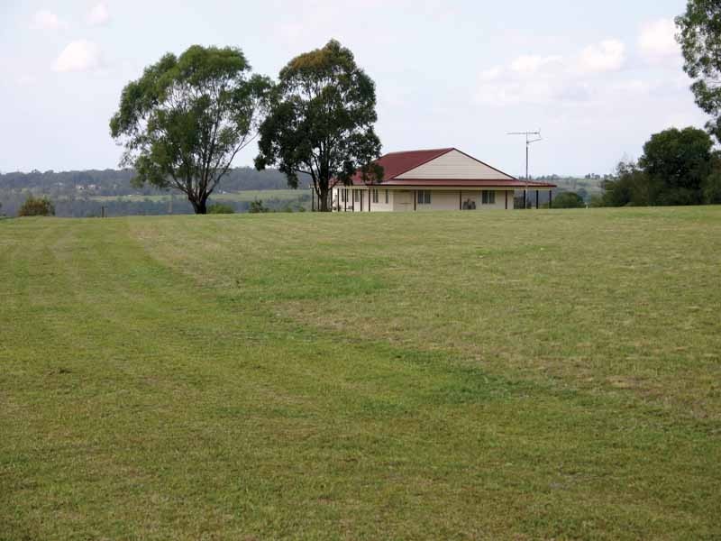 35 Thurns Road, Razorback NSW 2571