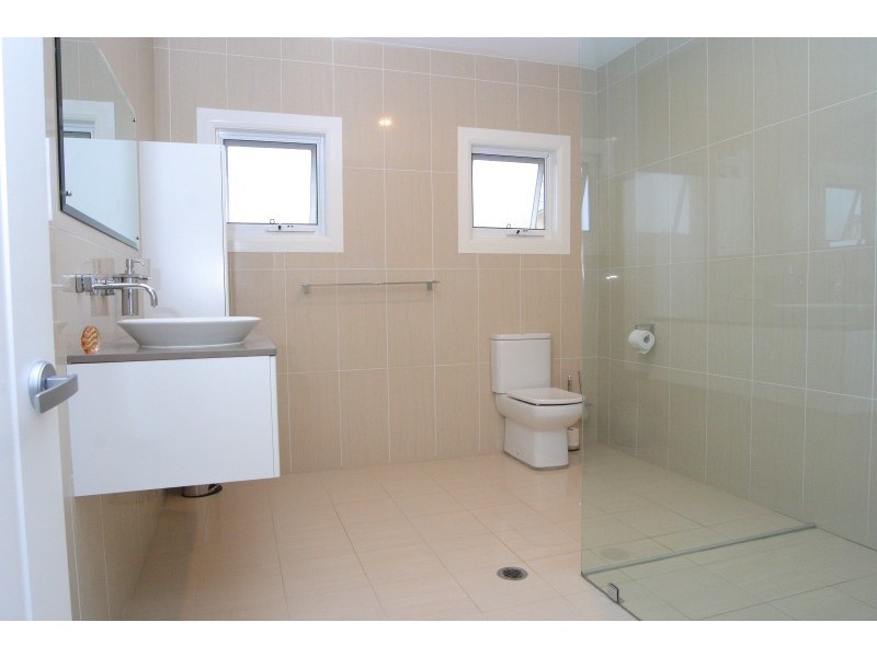 18 Tullet Street, Camden Park NSW 2570