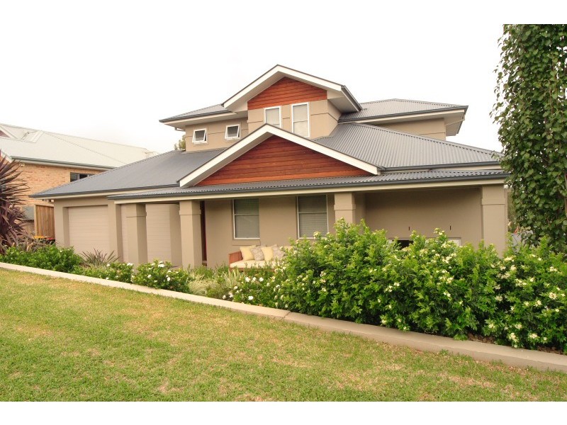 18 Tullet Street, Camden Park NSW 2570