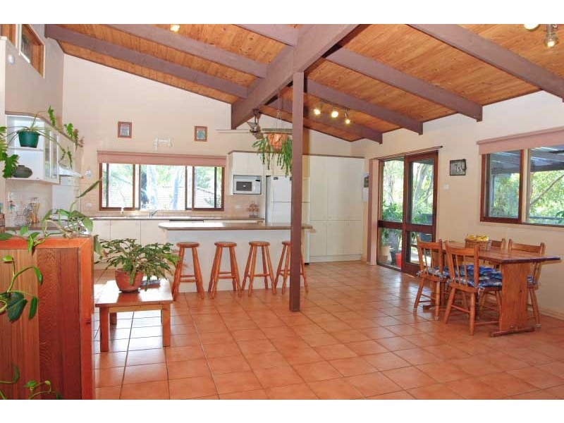 6 Grigg Close, Ellis Lane NSW 2570