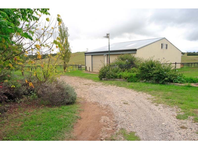 120 Victoria Park Road, The Oaks NSW 2570