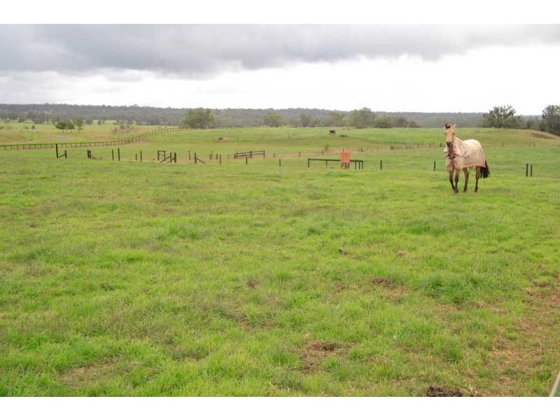 120 Victoria Park Road, The Oaks NSW 2570