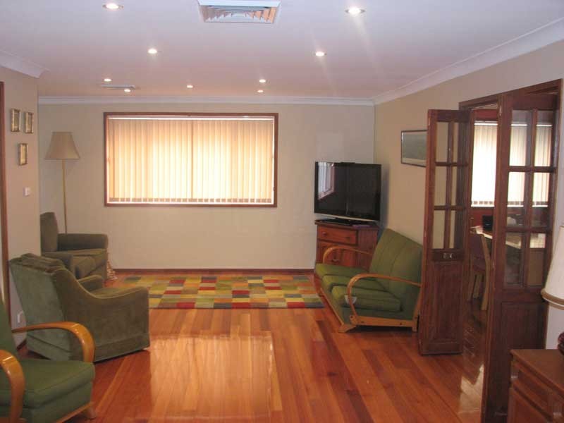 7 Michele Place, Camden NSW 2570