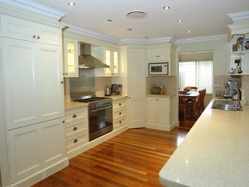 10 Coopworth Road, Elderslie NSW 2570