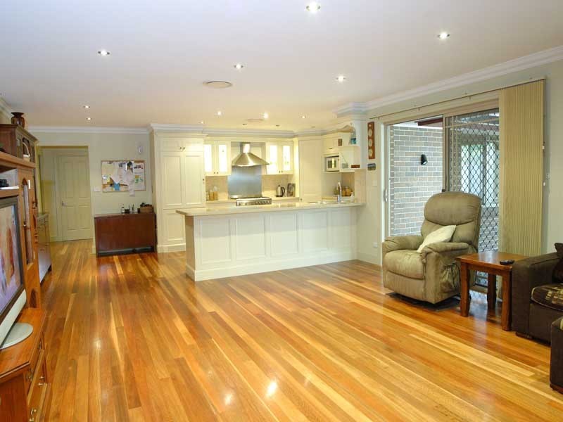 10 Coopworth Road, Elderslie NSW 2570