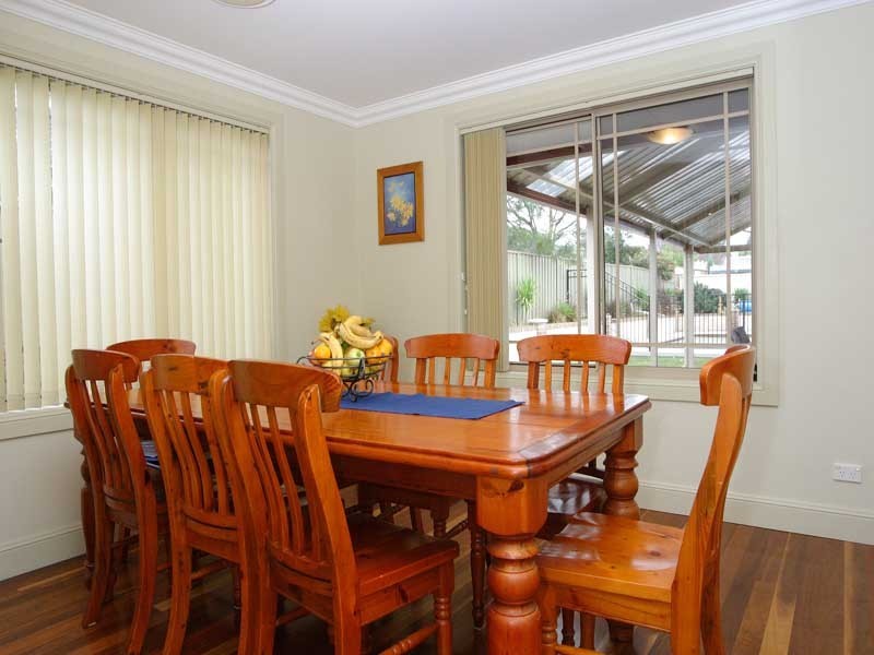 10 Coopworth Road, Elderslie NSW 2570