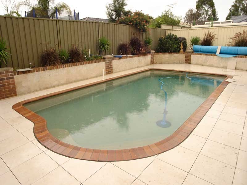 10 Coopworth Road, Elderslie NSW 2570
