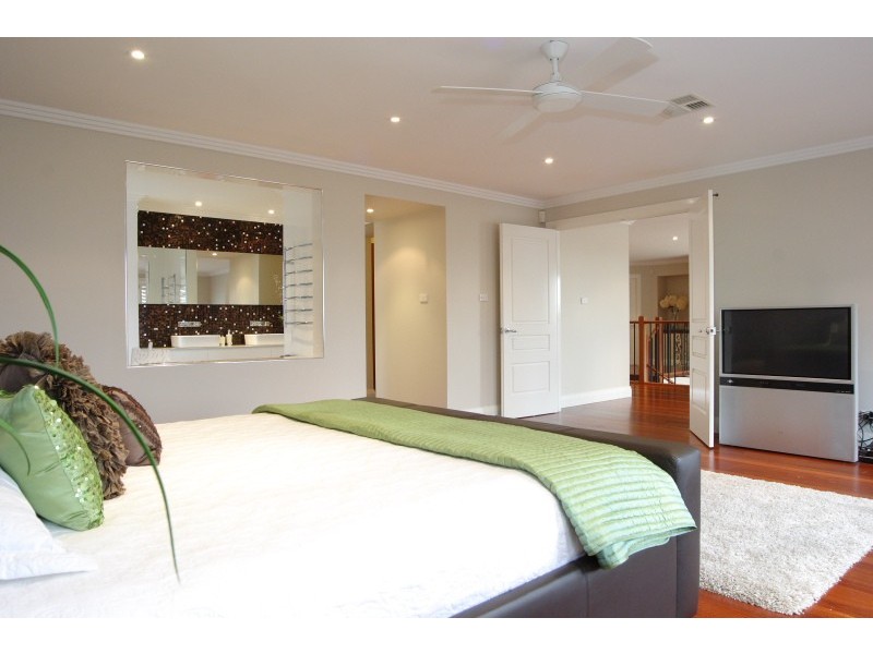 71 Governors Way, Macquarie Links NSW 2565