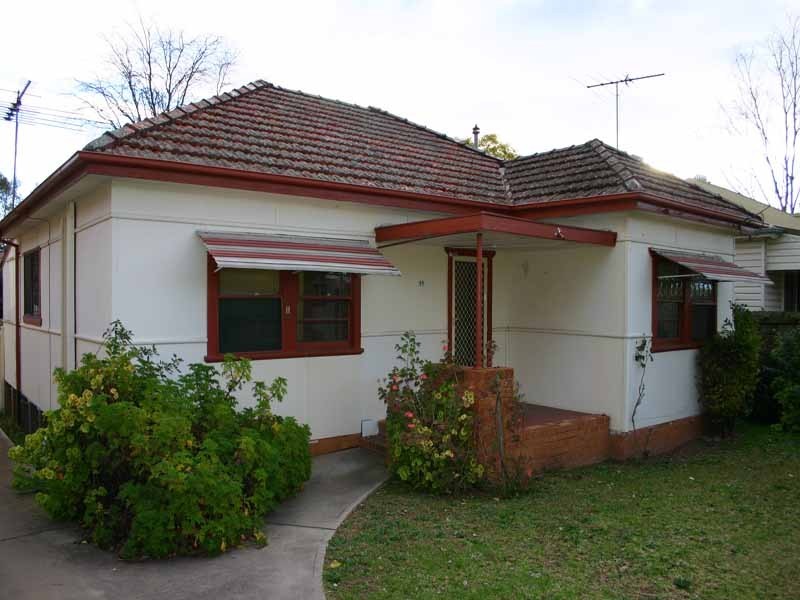 11 Edward Street, Camden NSW 2570